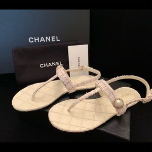 CHANEL Thong Sandals 39.5B